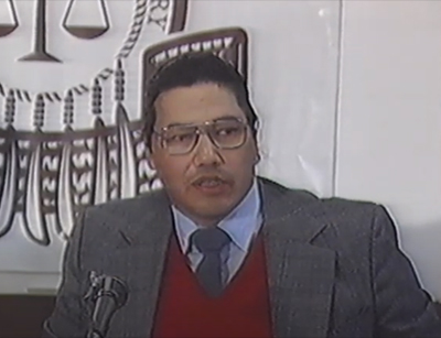 Le juge Murray Sinclair prend la parole